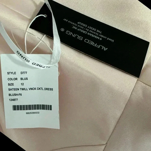NWT ALFRED SUNG D777 Satin Twill V Neck Cocktail Dress In Blush Pink Size 12 - Picture 10 of 14